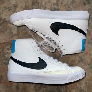 Nike blazer